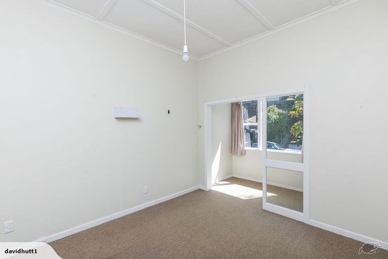 Photo of property in 61 Rolleston Street, Mount Cook, Wellington, 6021