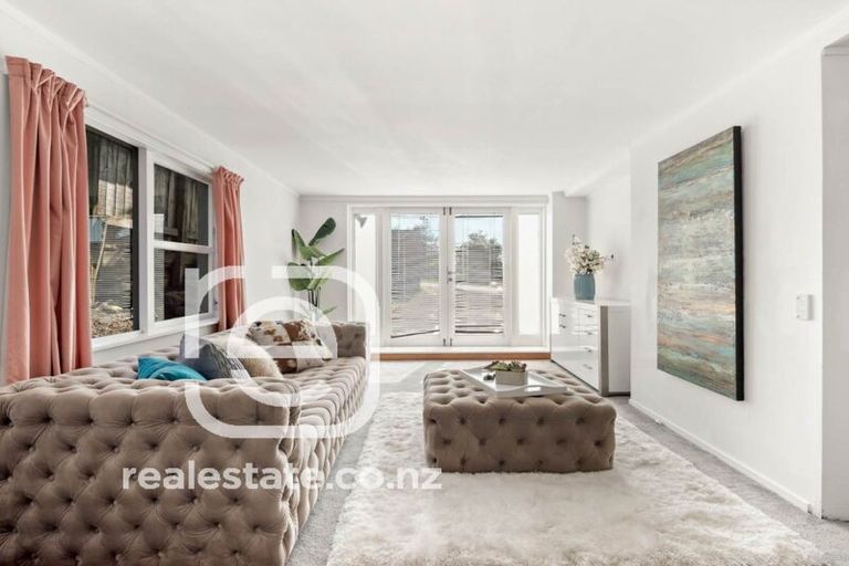 Photo of property in 84 Glamorgan Drive, Torbay, Auckland, 0630