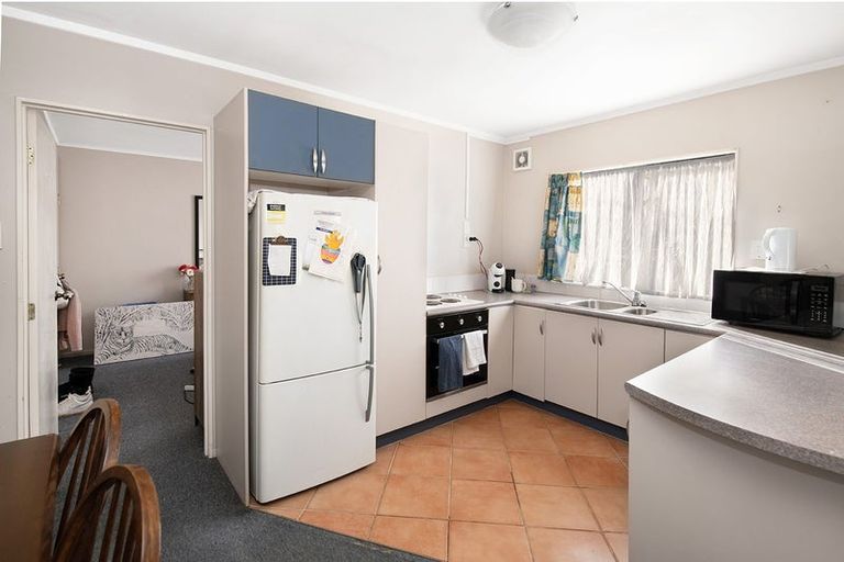 Photo of property in 33 Puriri Street, Helensville, 0800