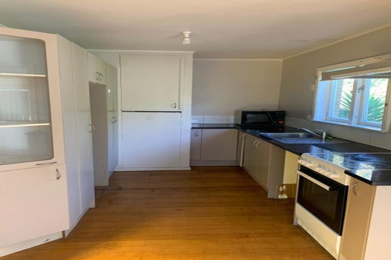 Photo of property in 44 Christmas Road, Manurewa, Auckland, 2102