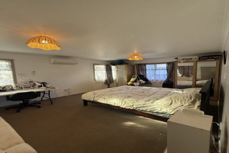 Photo of property in 47 Grove Road, Papakura, 2110