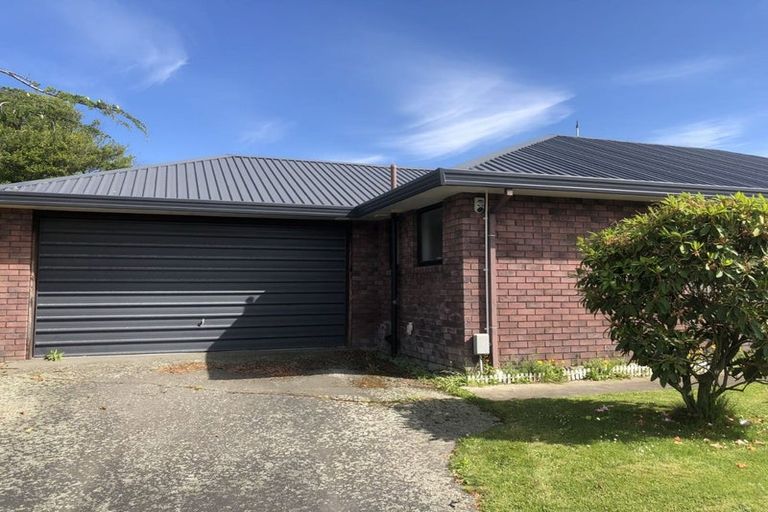 Photo of property in 2 Gainsborough Street, Hoon Hay, Christchurch, 8025