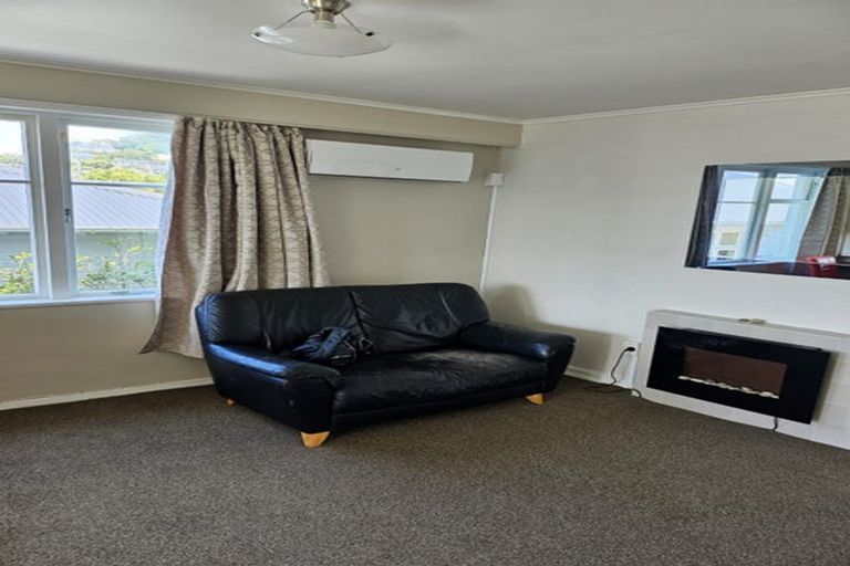 Photo of property in 21 Crawford Road, Kilbirnie, Wellington, 6022