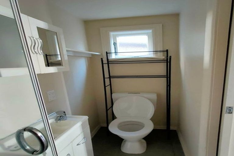 Photo of property in 60 Austin Street, Mount Victoria, Wellington, 6011