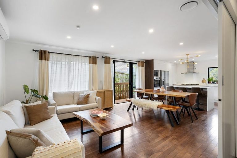 Photo of property in 1b Makora Road, Massey, Auckland, 0614