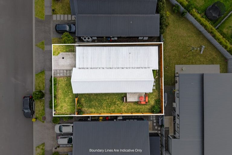 Photo of property in 87 Whenuapai Drive, Whenuapai, Auckland, 0618