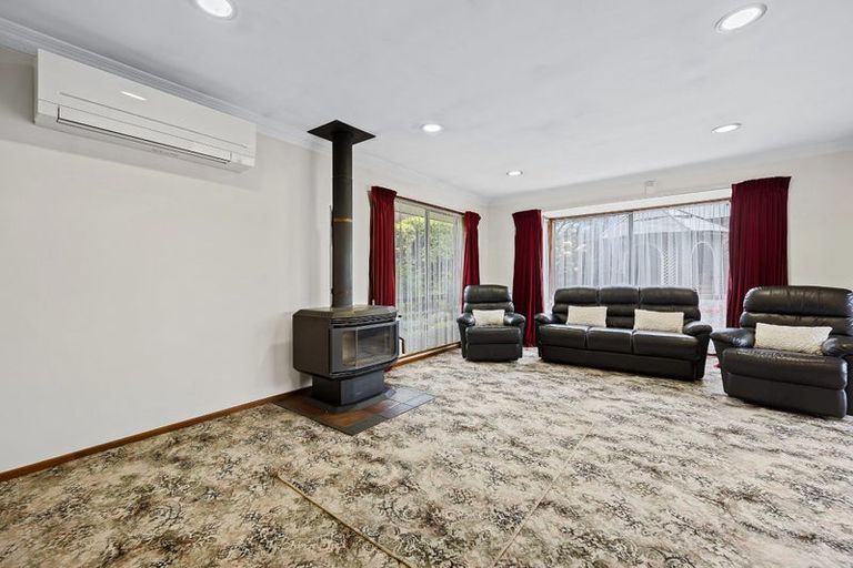 Photo of property in 15 Yellowstone Crescent, Burwood, Christchurch, 8083