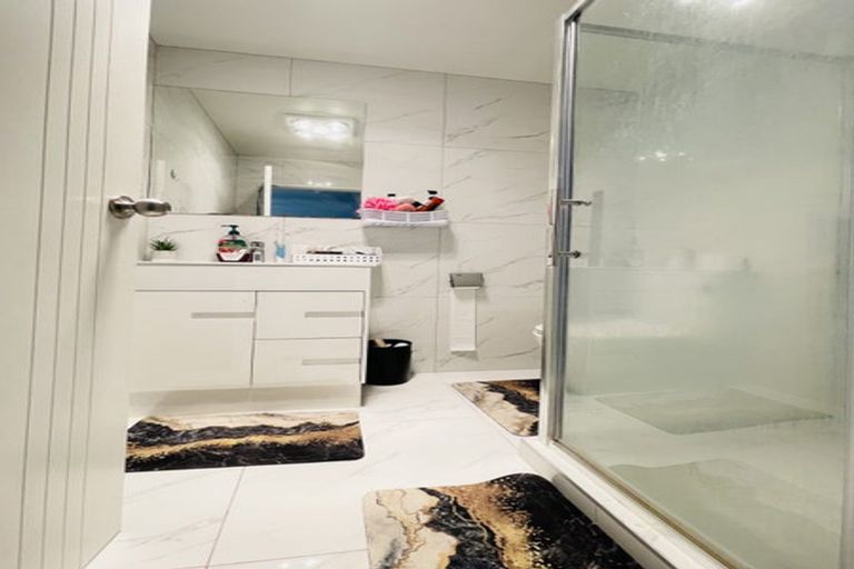 Photo of property in 21d Awatere Street, Clover Park, Auckland, 2023