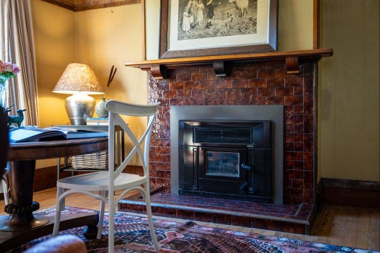 Photo of property in 28 Harrington Street, Lawrence, 9532