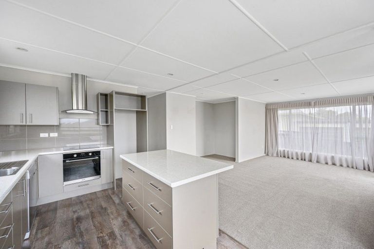 Photo of property in 34a Napier Road, Havelock North, 4130