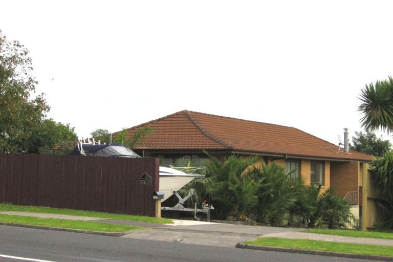Photo of property in 79 Sandspit Road, Shelly Park, Auckland, 2014