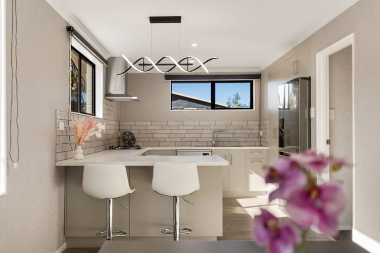 Photo of property in 70 Newcastle Street, Clyde, 9330