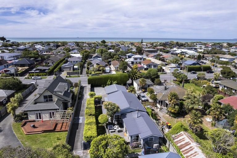 Photo of property in 226 Estuary Road, South New Brighton, Christchurch, 8062