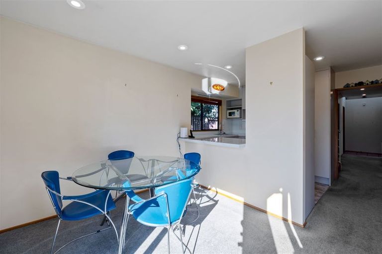Photo of property in 2 Kinleys Lane, St Albans, Christchurch, 8014