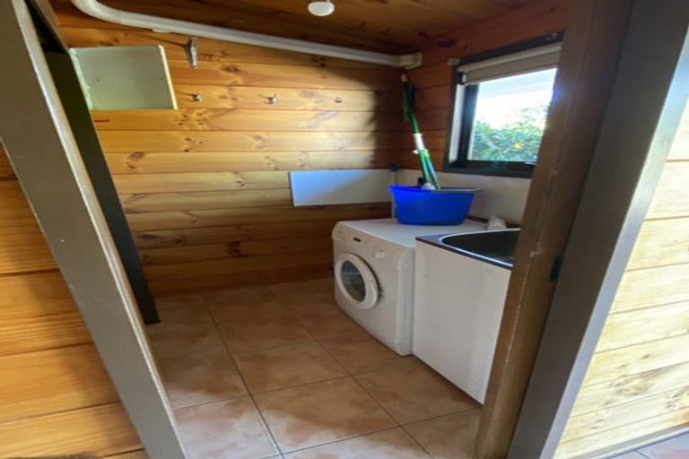 Photo of property in 4 Johnston Place, Welcome Bay, Tauranga, 3112