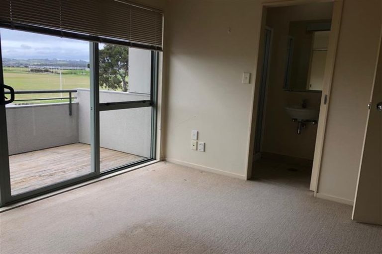 Photo of property in 6/150 Chapel Road, Flat Bush, Auckland, 2019