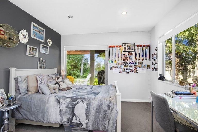 Photo of property in 75 Kitchener Road, Pukekohe, 2120