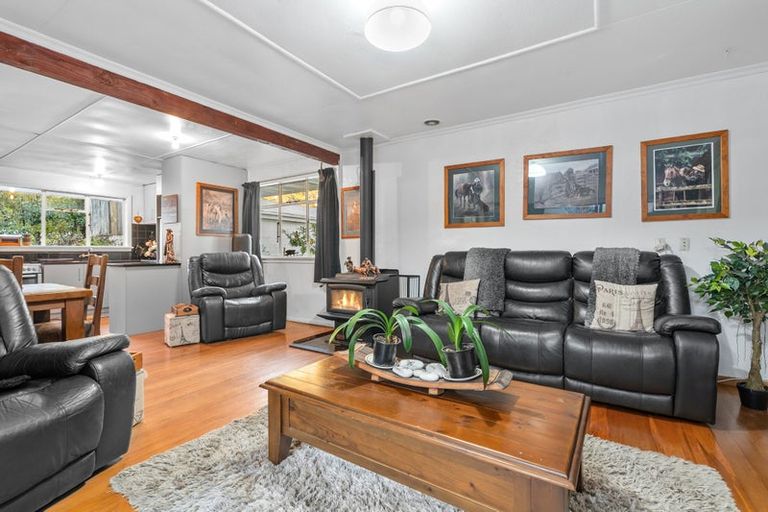 Photo of property in 822 Kane Road, Hawea Flat, Wanaka, 9382