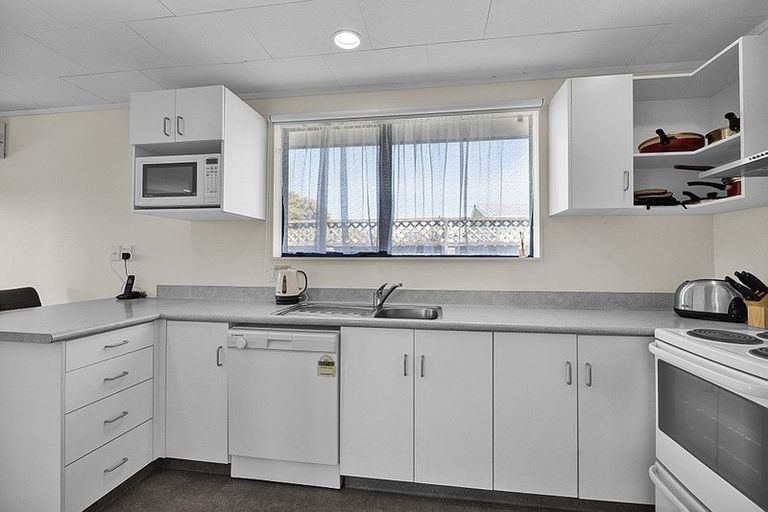 Photo of property in 24 Tawa Street, Hawera, 4610