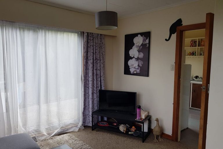 Photo of property in 16 Awarua Street, Ngaio, Wellington, 6035