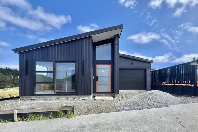 Photo of property in 49 Huanui Drive, Wainui, 0992
