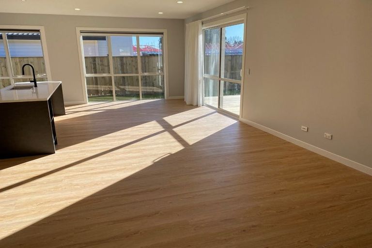 Photo of property in 4 Tokatai Road, Waimauku, 0812