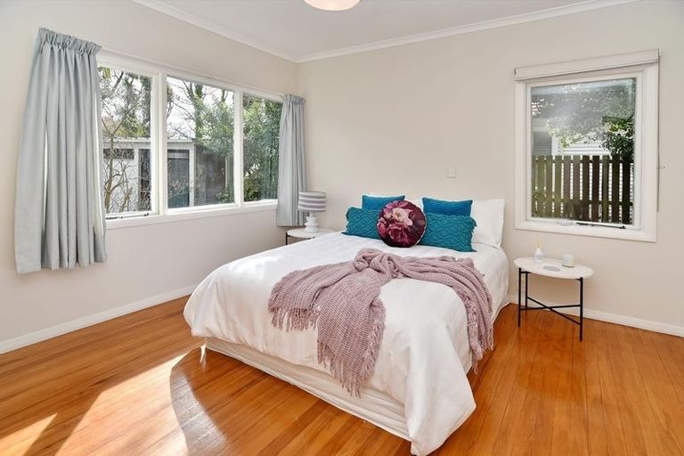 Photo of property in 182 Main North Road, Redwood, Christchurch, 8051