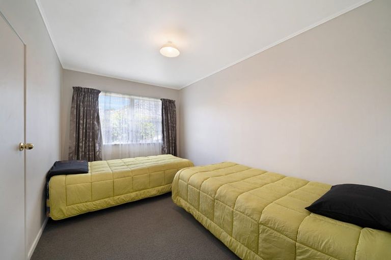 Photo of property in 9 Philip Place, Hillcrest, Auckland, 0627