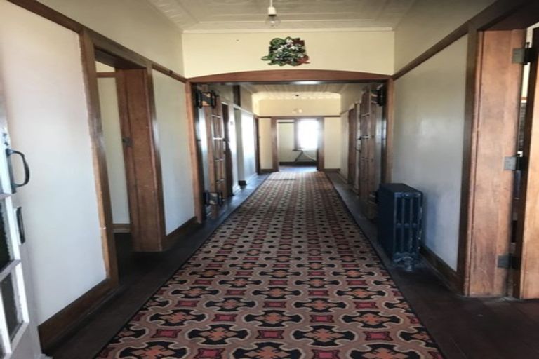 Photo of property in 49 Tanera Crescent, Brooklyn, Wellington, 6021