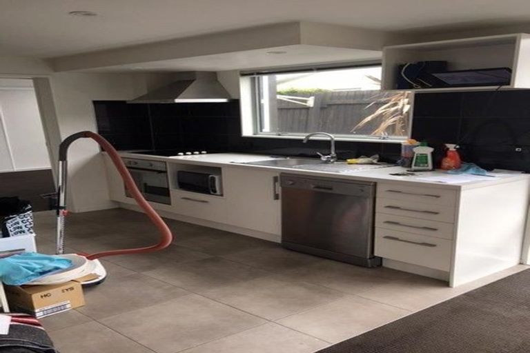 Photo of property in 43 Grafton Street, Waltham, Christchurch, 8011