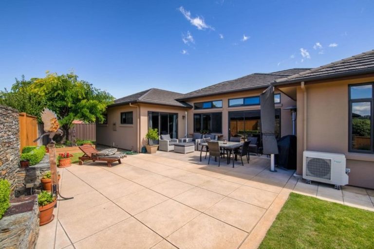 Photo of property in 16 Walnut Grove, Whakatane, 3120