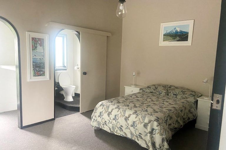 Photo of property in 130 Smart Road, Glen Avon, New Plymouth, 4372