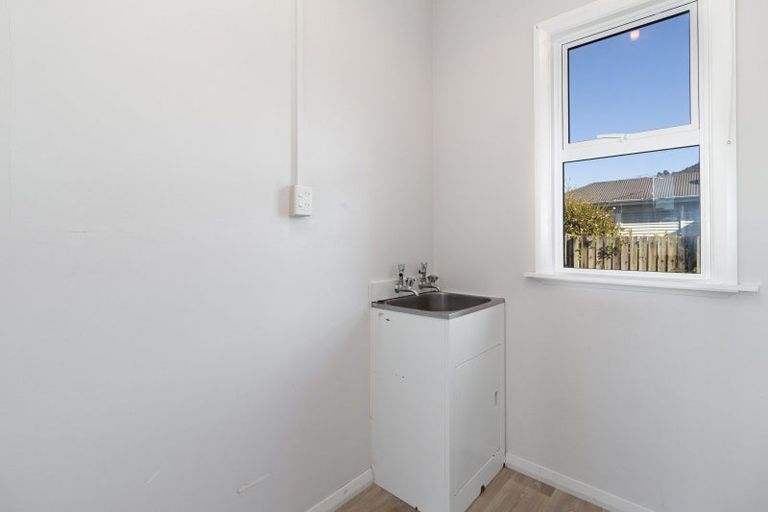 Photo of property in 11 Cochrane Street, Fairy Springs, Rotorua, 3015