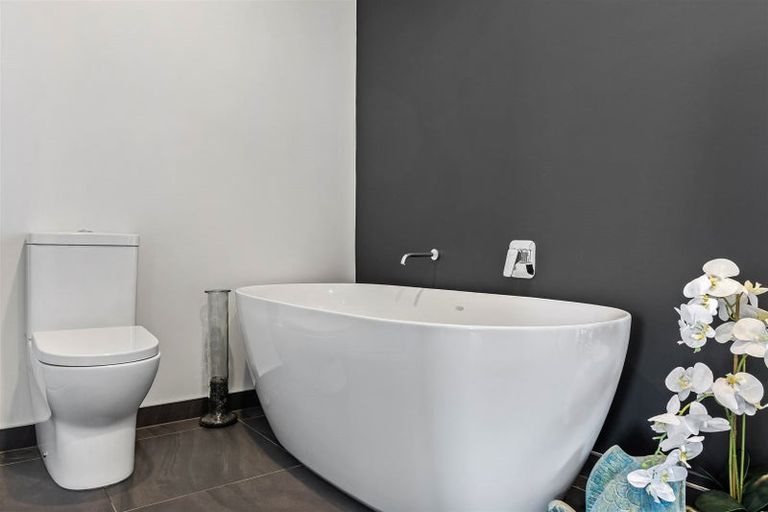 Photo of property in 2 Kakapo Place, Rolleston, 7614