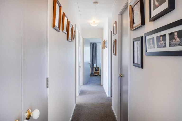 Photo of property in 21 Endeavour Close, Whitianga, 3510