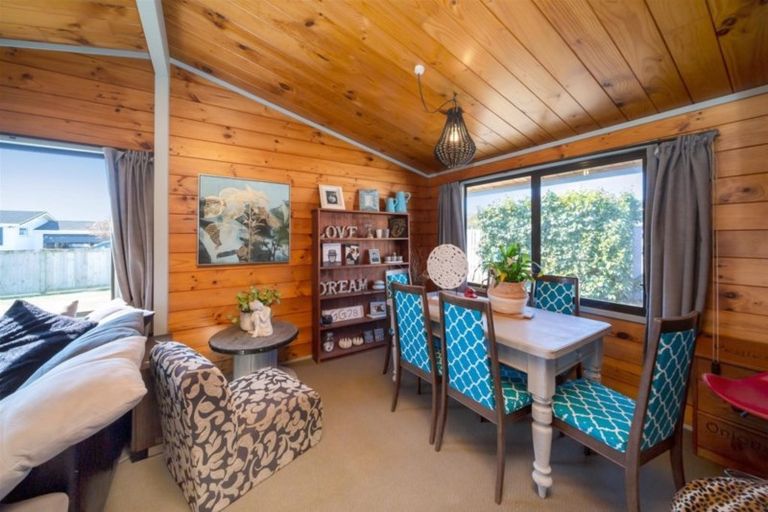 Photo of property in 16a Murdoch Street, Hawera, 4610