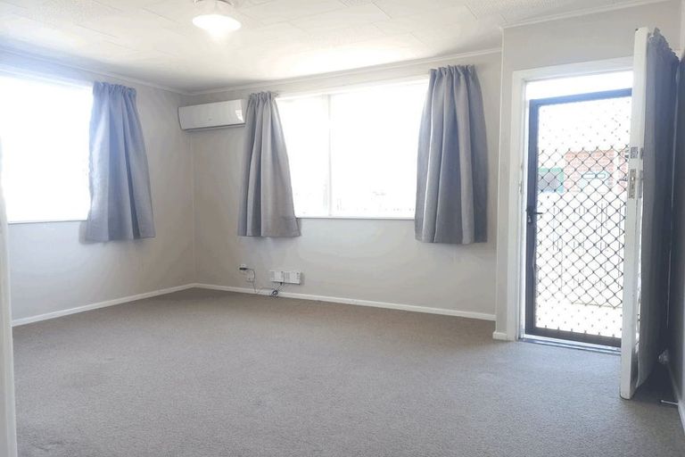 Photo of property in 1/117 Clouston Park Road, Clouston Park, Upper Hutt, 5018