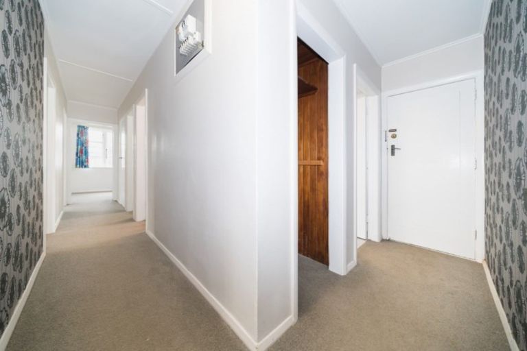 Photo of property in 33 Moheke Avenue, Roslyn, Palmerston North, 4414