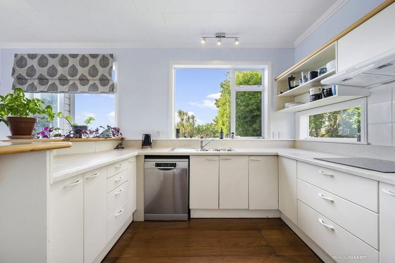 Photo of property in 6 Mitchell Street, Brooklyn, Wellington, 6021