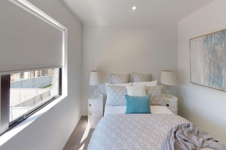 Photo of property in 3a Waituarua Drive, Takanini, 2112