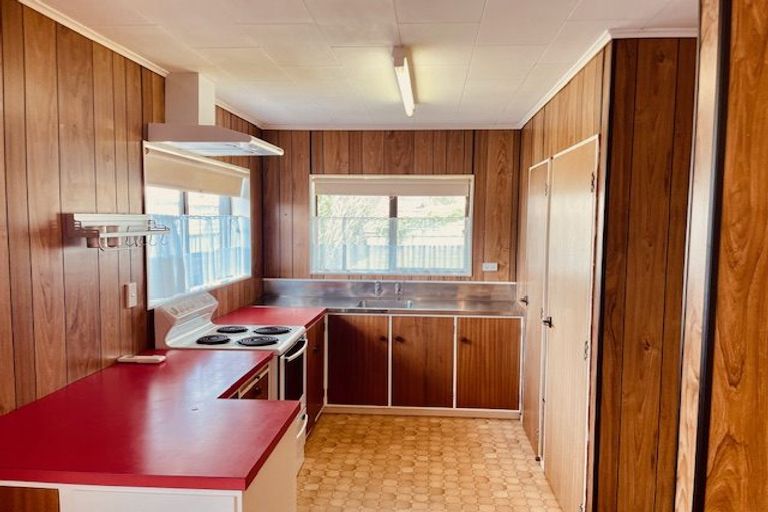 Photo of property in 80 Michael Road, Paraparaumu Beach, Paraparaumu, 5032