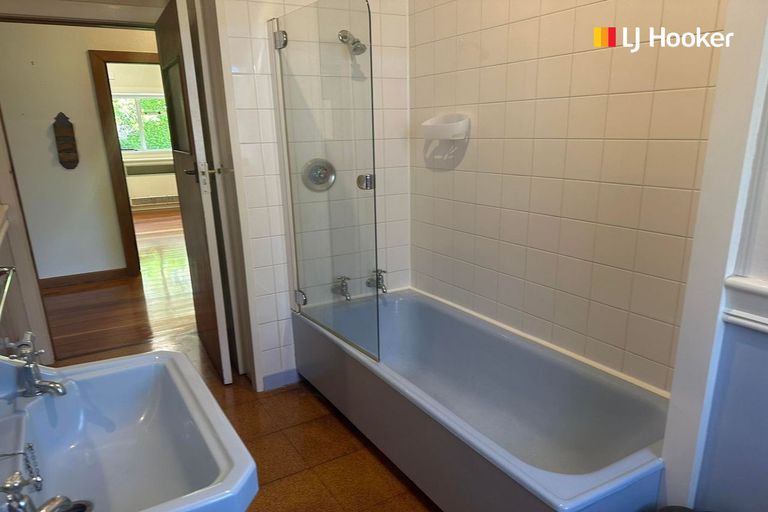 Photo of property in 52 Saint Leonards Drive, Saint Leonards, Dunedin, 9022