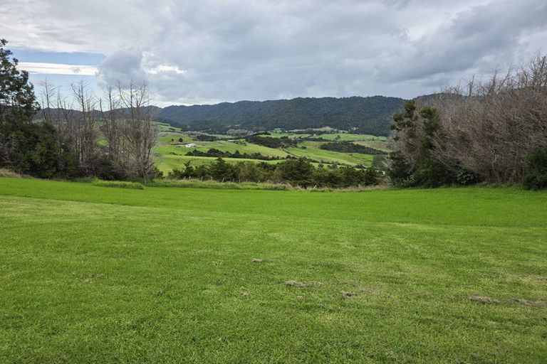 Photo of property in 350 Brooks Road, Waipu, 0582
