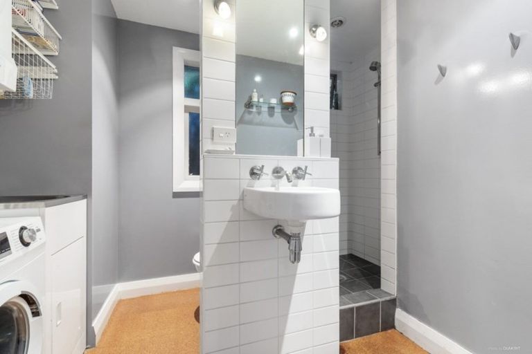 Photo of property in 212 Barnard Street, Wadestown, Wellington, 6012