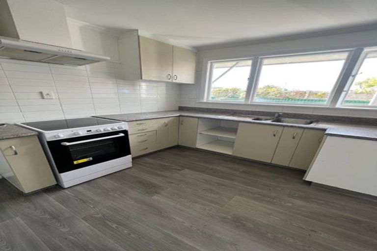 Photo of property in 3/552 Worcester Street, Linwood, Christchurch, 8011