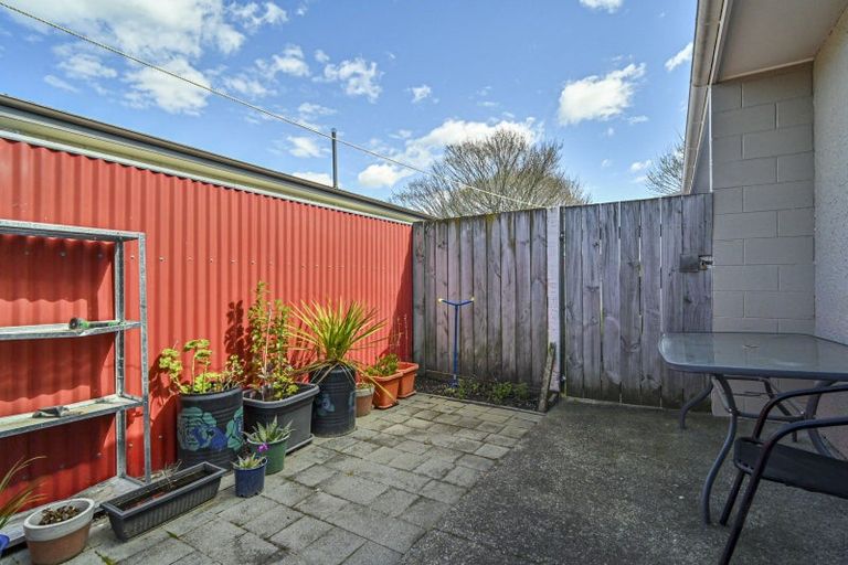 Photo of property in 2/205 Gallien Street, Saint Leonards, Hastings, 4120