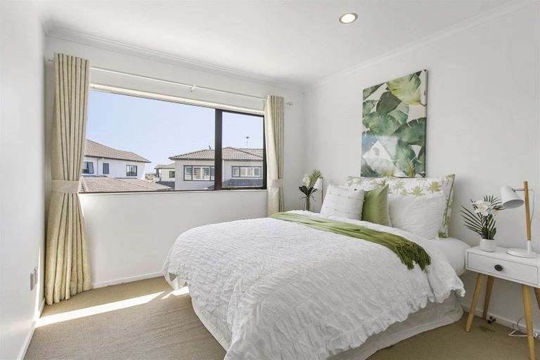 Photo of property in 24 Flintridge Drive, Flat Bush, Auckland, 2019