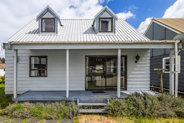 Photo of property in 22 Lee Street, Ohakune, 4625