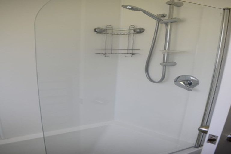 Photo of property in 9 Pomare Place, Spotswood, New Plymouth, 4310