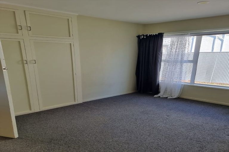 Photo of property in 2/350 Worcester Street, Linwood, Christchurch, 8011